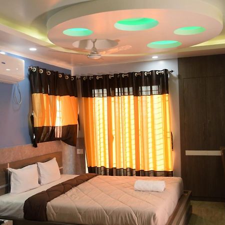 Baharampur Hotel Nandini מראה חיצוני תמונה