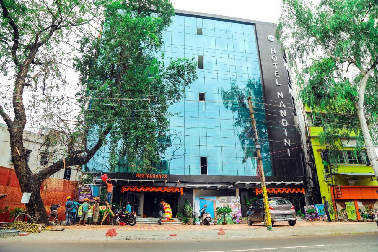 Baharampur Hotel Nandini מראה חיצוני תמונה