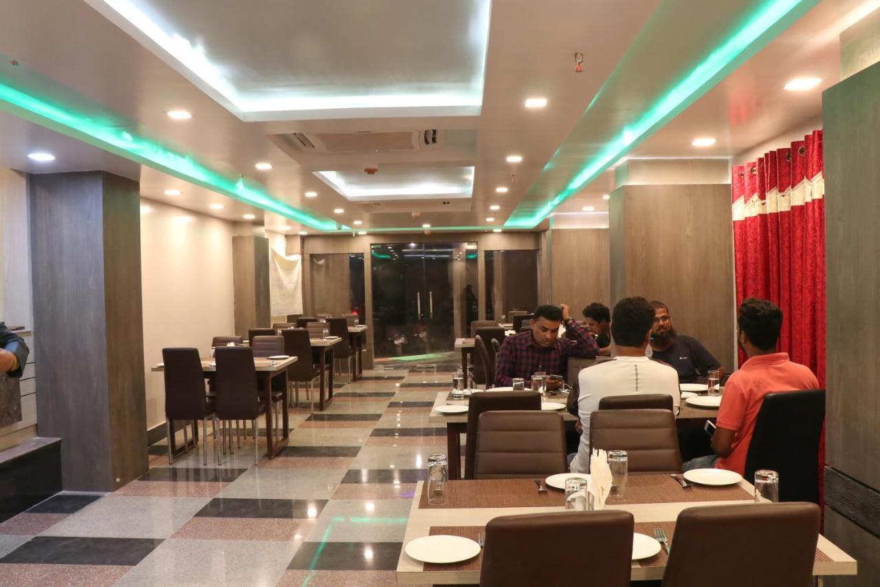 Baharampur Hotel Nandini מראה חיצוני תמונה