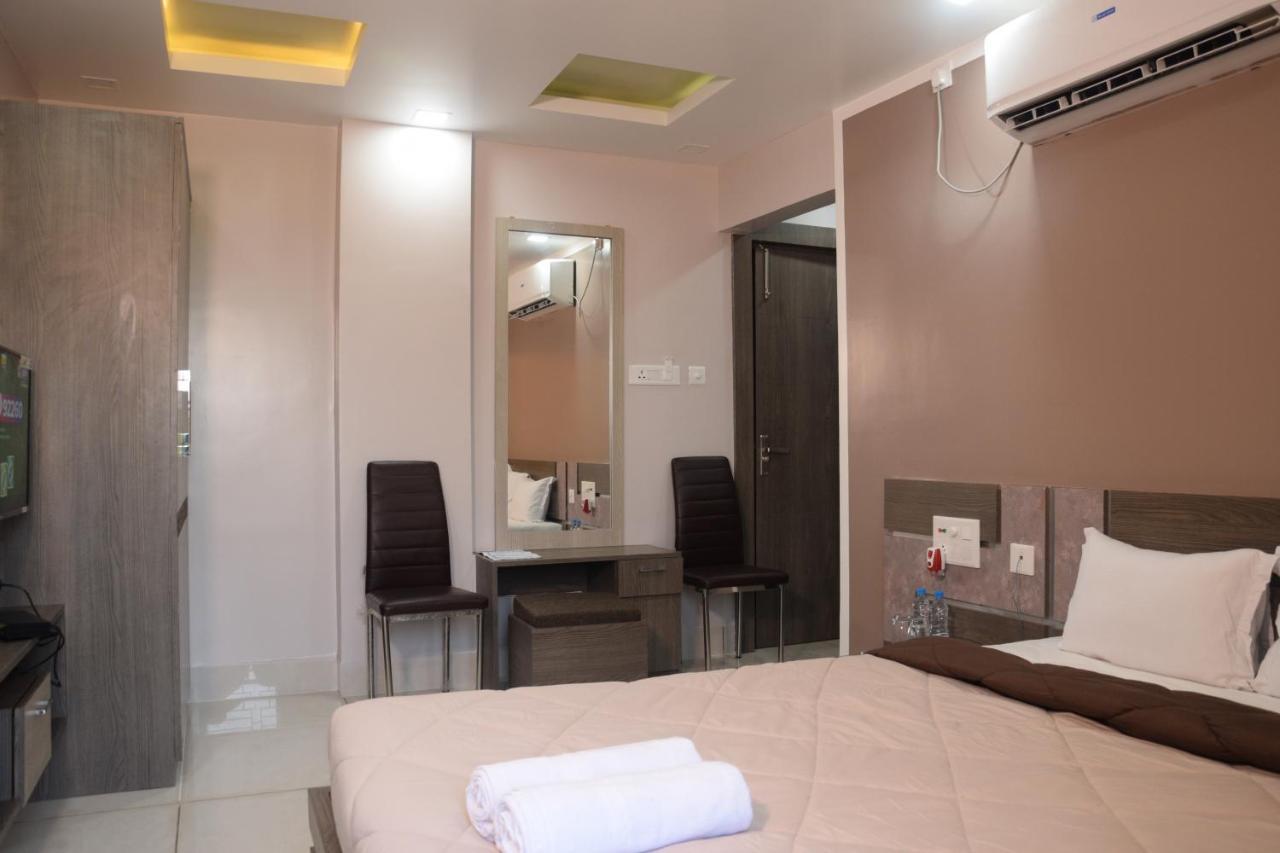 Baharampur Hotel Nandini מראה חיצוני תמונה
